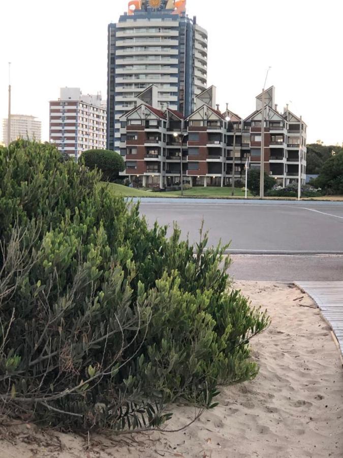 Apartamento Frente Al Mar Panoramavl Punta del Este Exterior photo